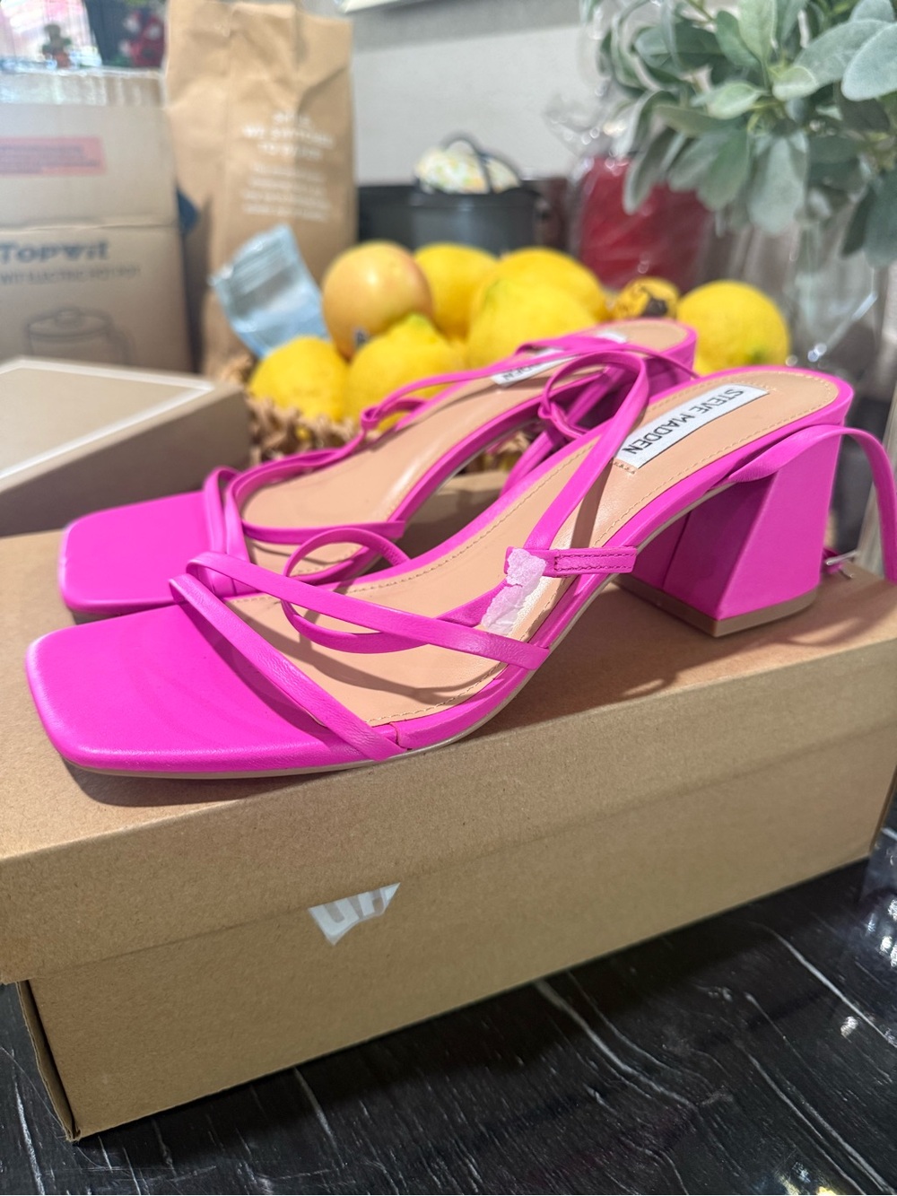 Steve Madden Pink Strappy Block Heel Sandals - Picture 1 of 4